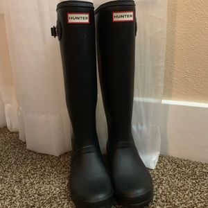Hunter Matte Black Rain Boots